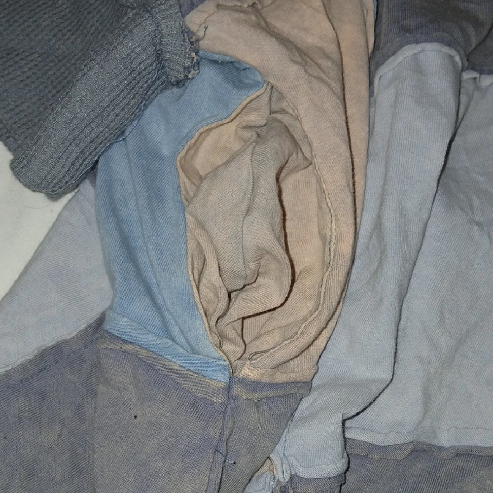 Oli & Hali Patchwork Top in Blue and Tan - Picture 4 of 7